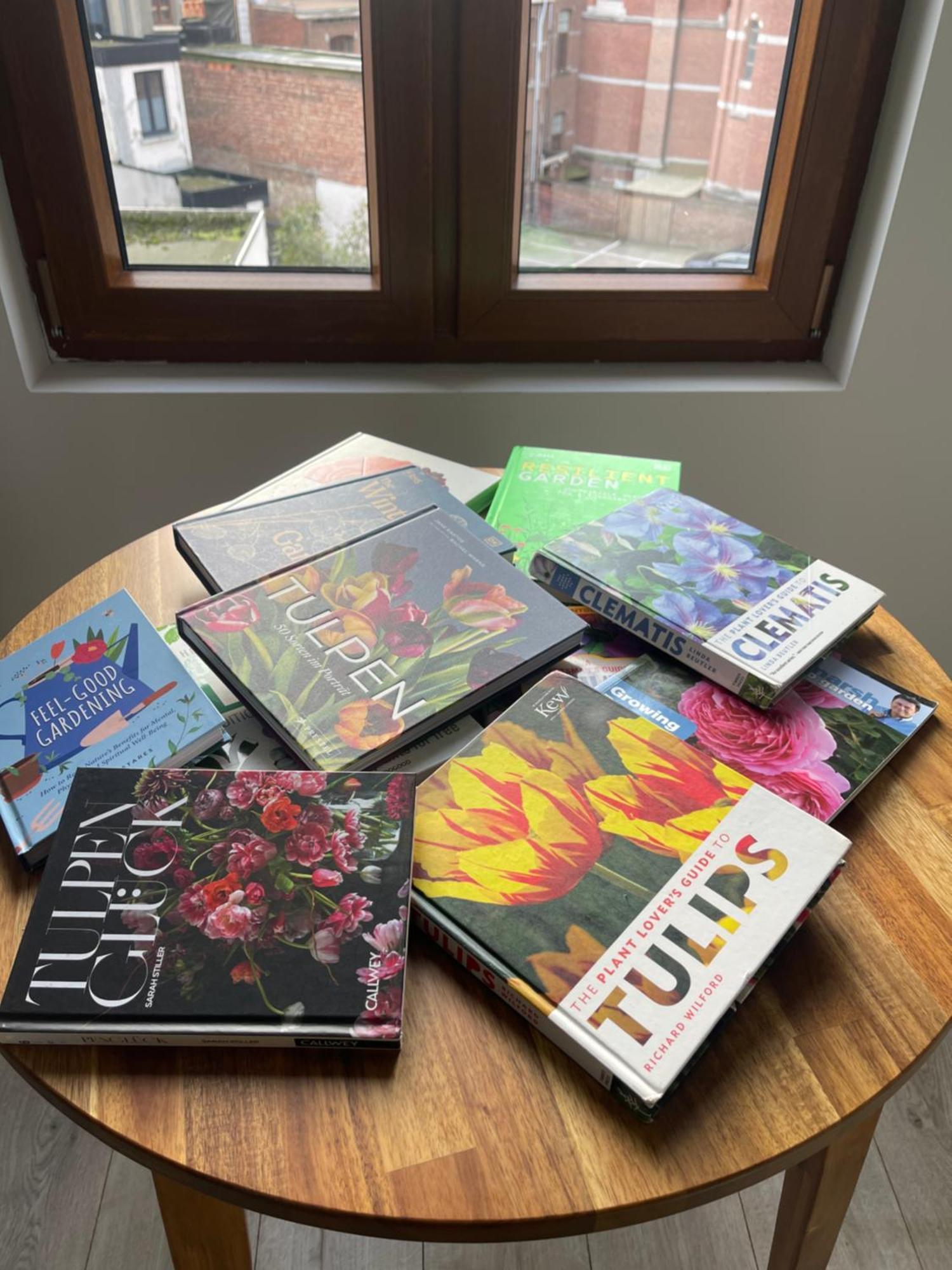 Your Homestay In A Bibliophile Mansion Antwerpen Buitenkant foto